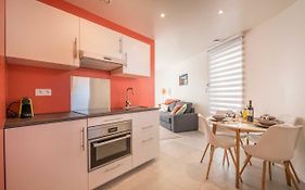 Studio Brussels - Central